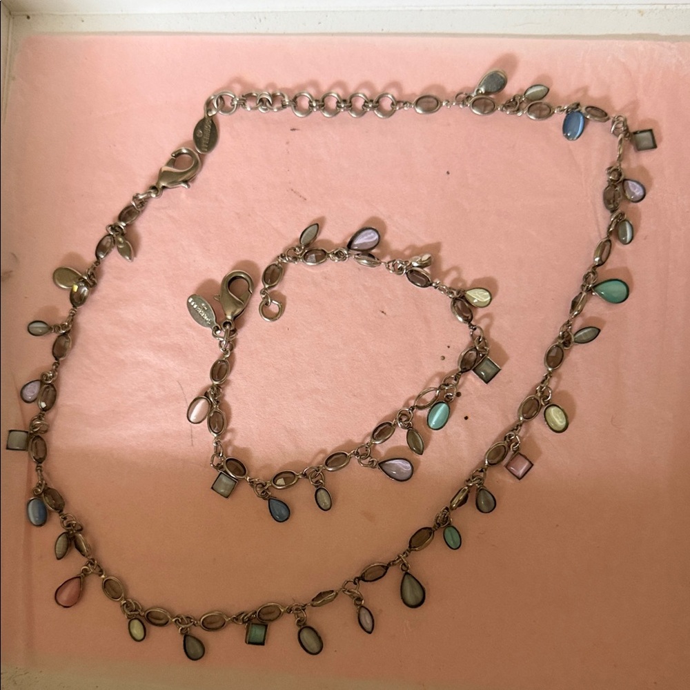 Handcrafted Sorelli crystals and stones Necklace and Bracelet Set